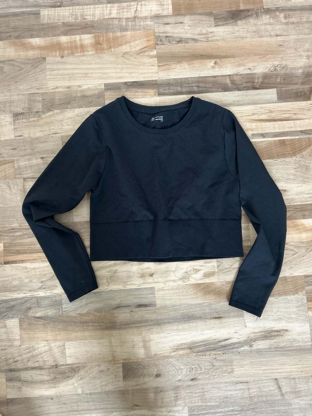 OFFLINE by Aerie Seamless Long Sleeve Crop Top, Size Large